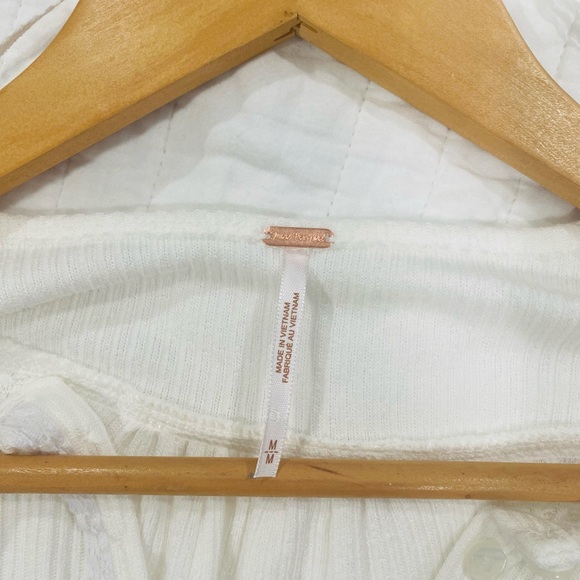 Free People size M white long sleeve blouse - Picture 3 of 5